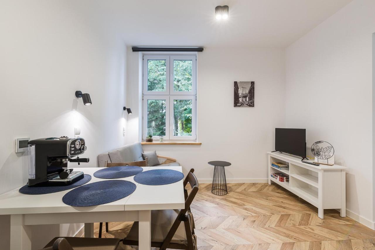 Apartament Na Plantach Lejlighed Lesko Eksteriør billede